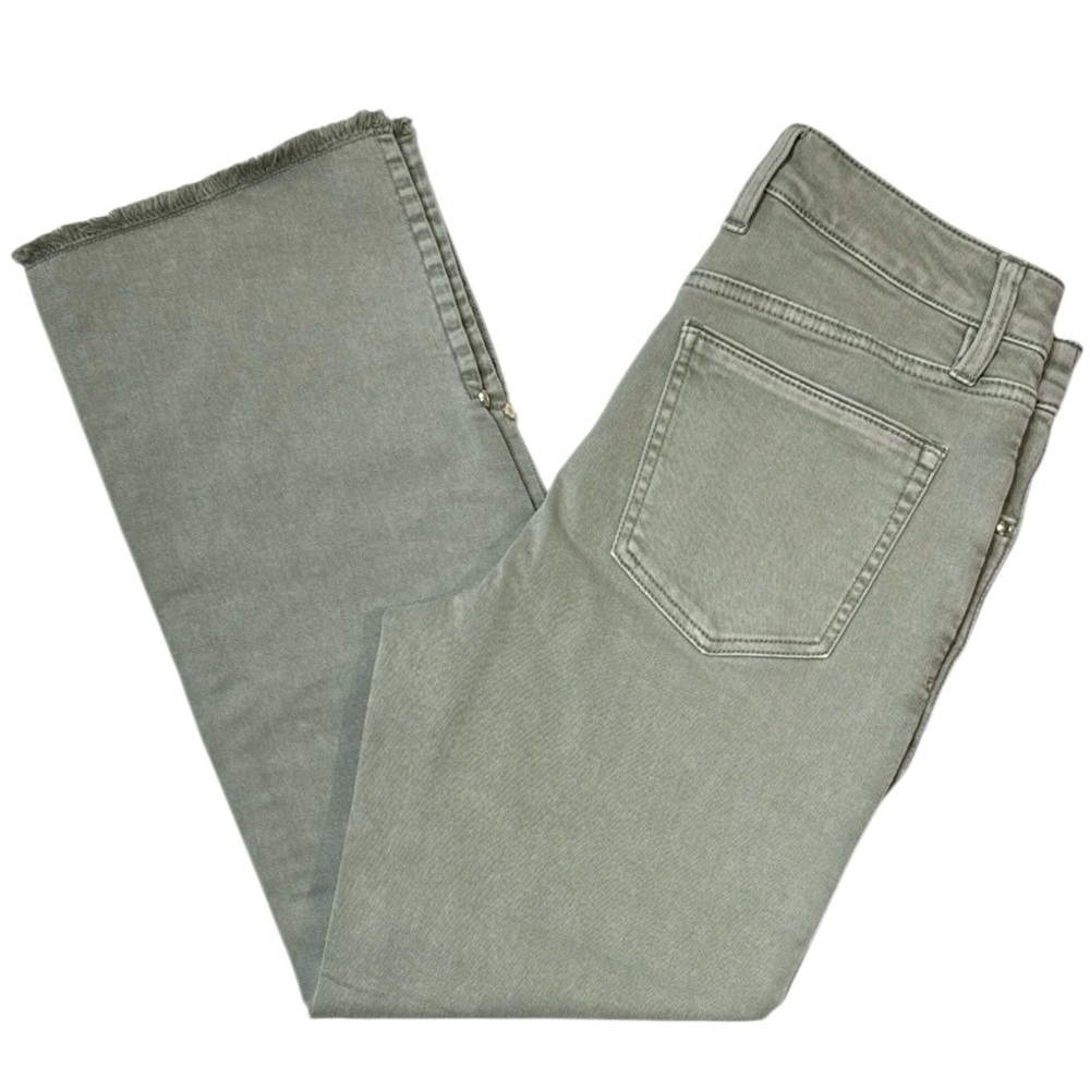 Tommy Bahama Sea Glas Denim High Rise Kicklflare Jeans - Picture 11 of 16